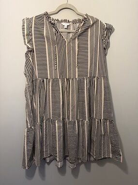 Time and Tru Black & Cream Striped Tiered  Dress 100% Cotton